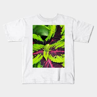 Plant t-shirt Kids T-Shirt